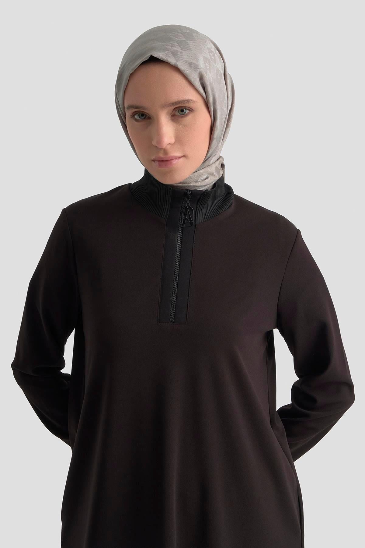 Dik Yaka Fermuarlı Basic Tunik - Siyah