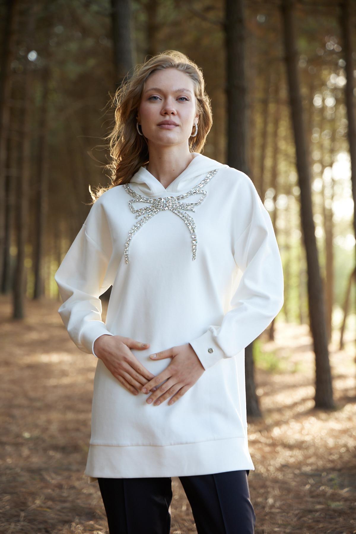 Fiyonk Taşlı Kapüşonlu sweetshirt - Ekru