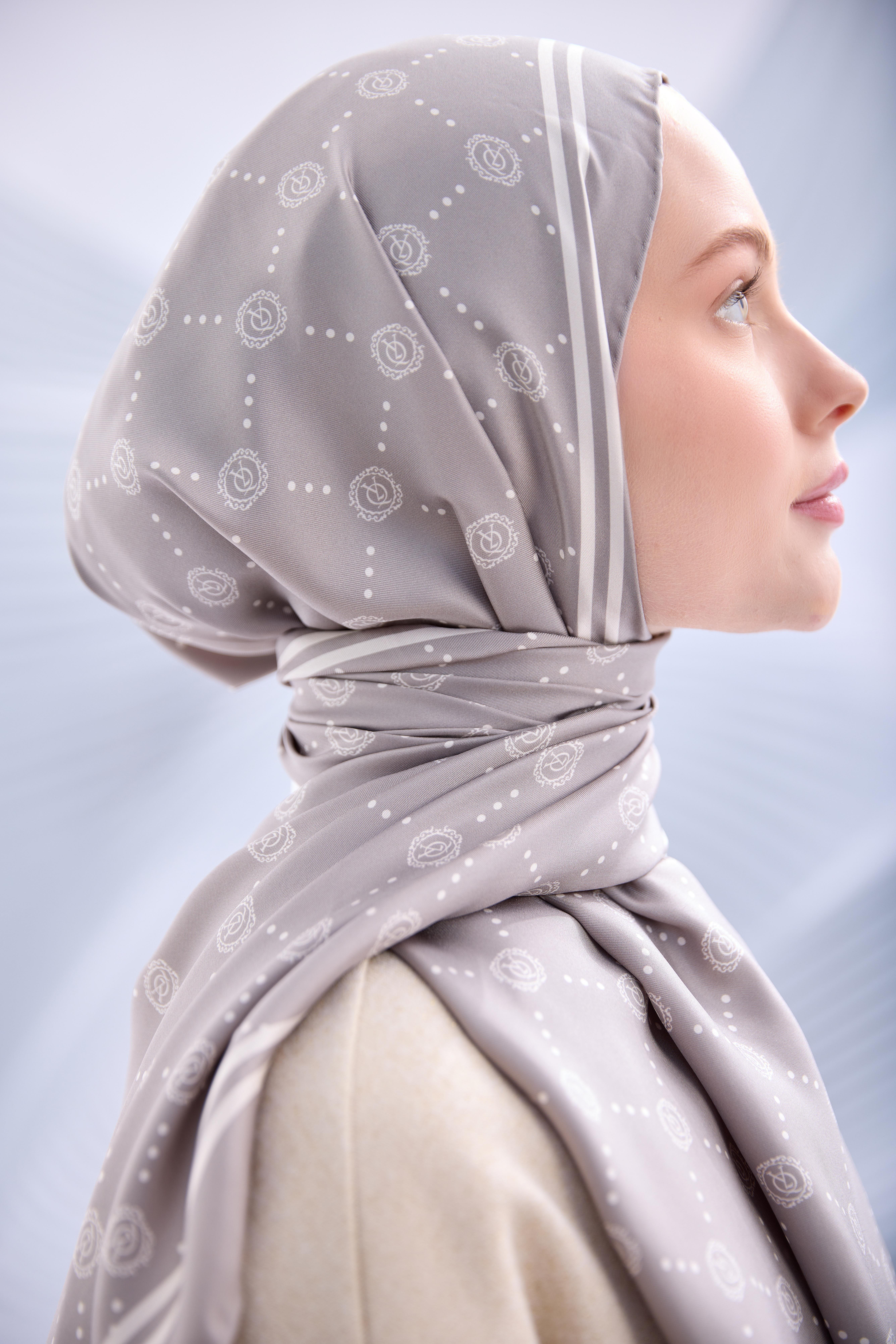 Yaqa Twill İpek Monogram Şal - YQ02002 - vizon