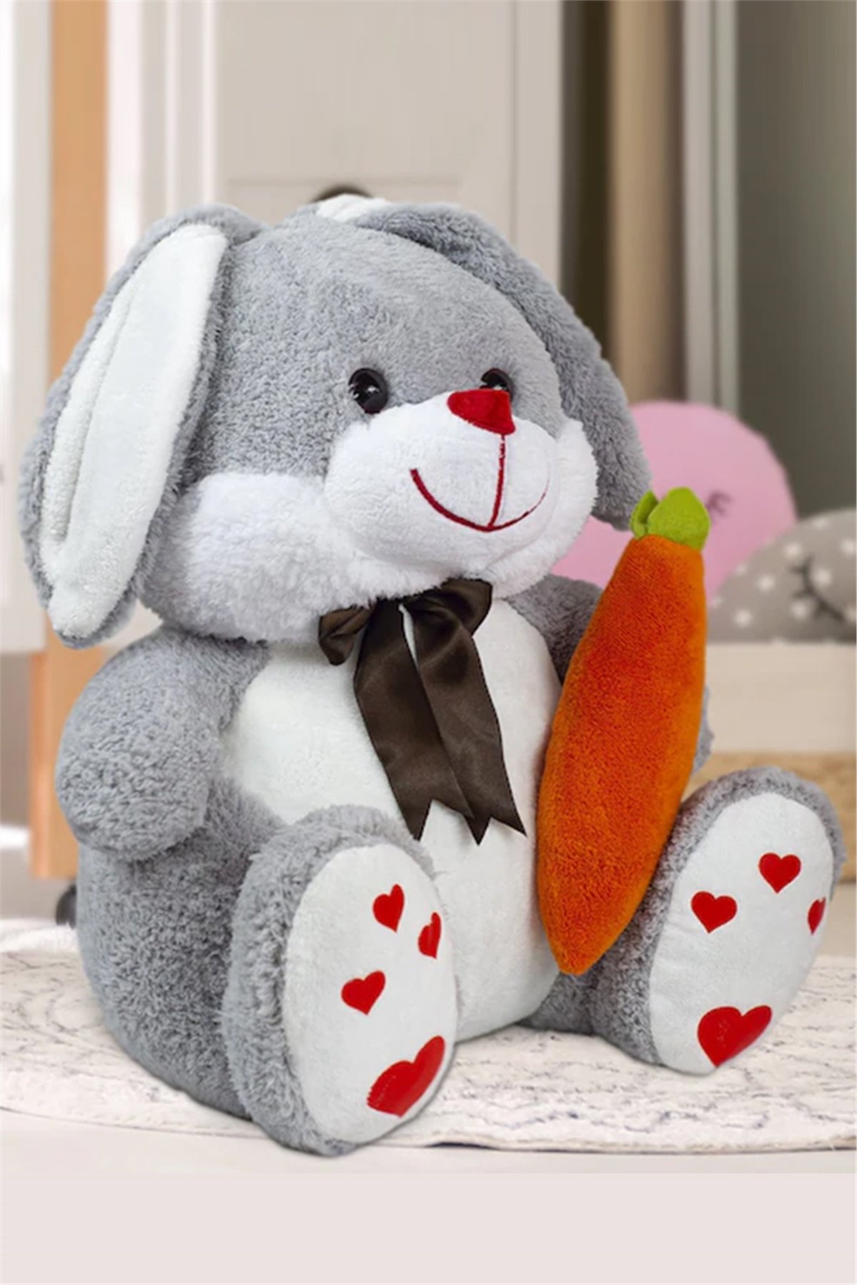 80 cm Havuçlu Gri Peluş Tavşan