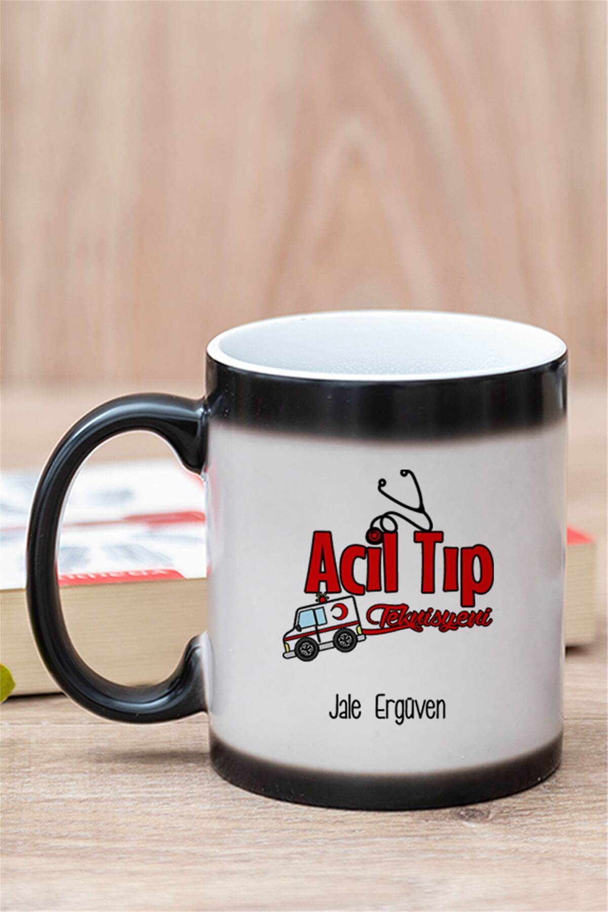 Acil Tıp Teknisyeni Sihirli Kupa Bardak