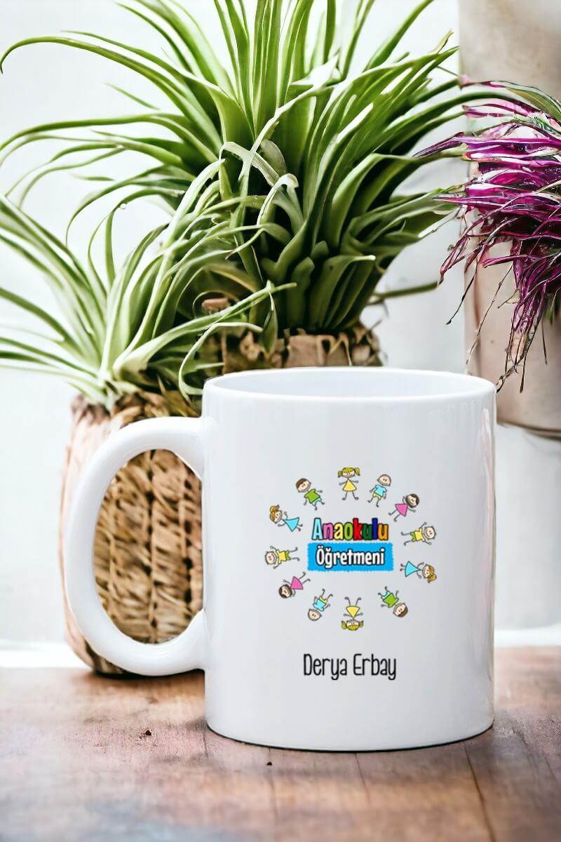 Anaokulu Öğretmenine Hediye Beyaz Kupa Bardak