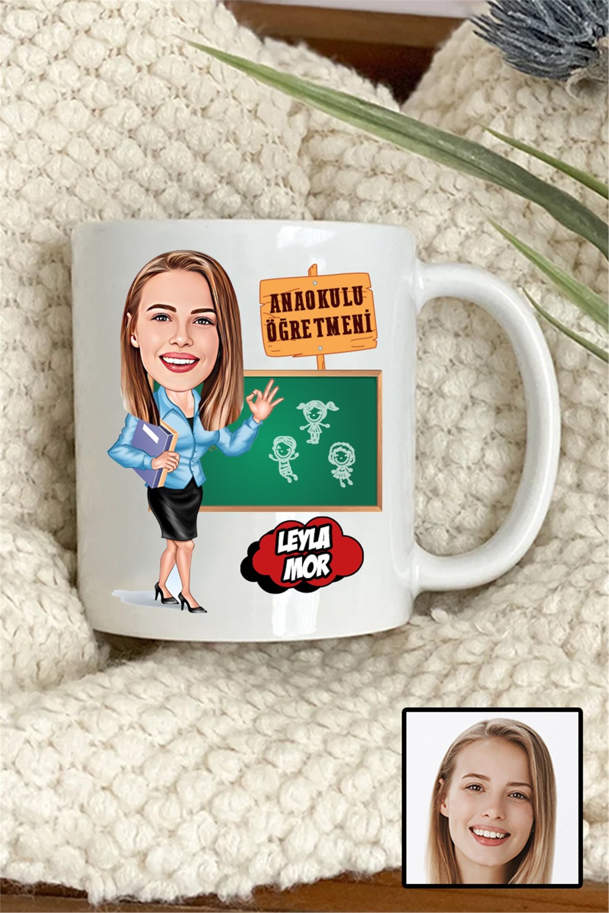 Anaokulu Öğretmenine Hediye Karikatürlü Beyaz Kupa Bardak