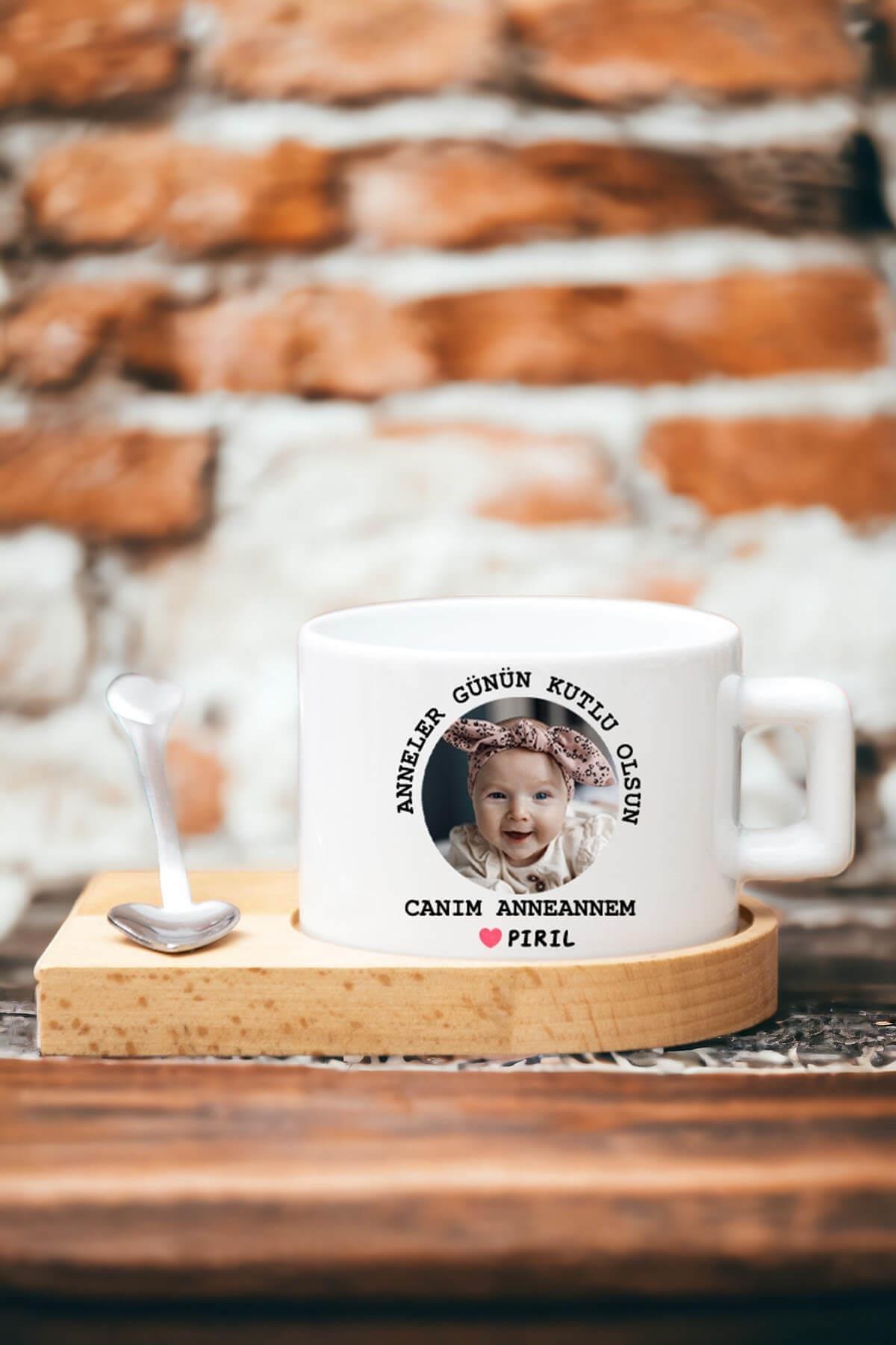 Anneanneye Anneler Günü Hediyesi Ahşap Altlıklı Fincan