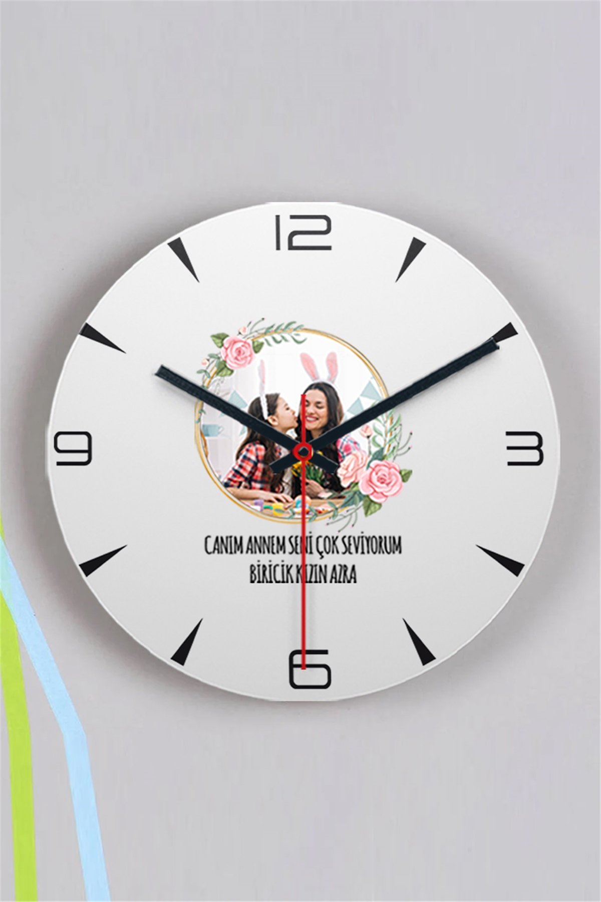 Anneye Hediye Fotoğraflı Ahşap Duvar Saati