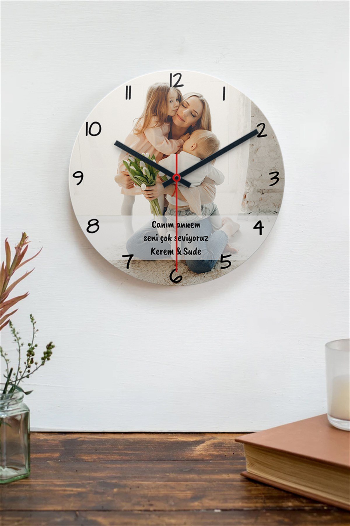 Anneye Hediye Fotoğraflı Ahşap Duvar Saati