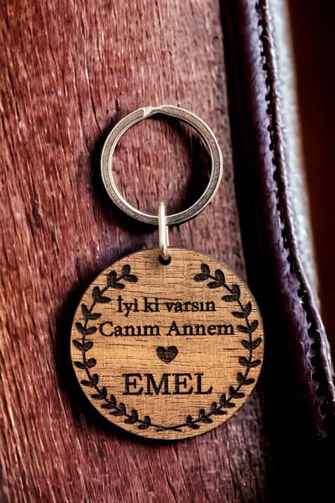 Anneye Hediye Özel Tasarım Ahşap Anahtarlık