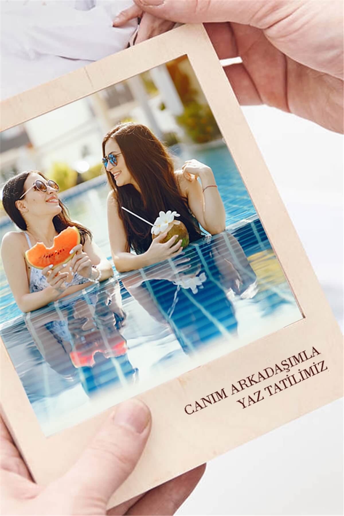 Arkadaşa Hediye Fotoğraflı Ahşap Albüm