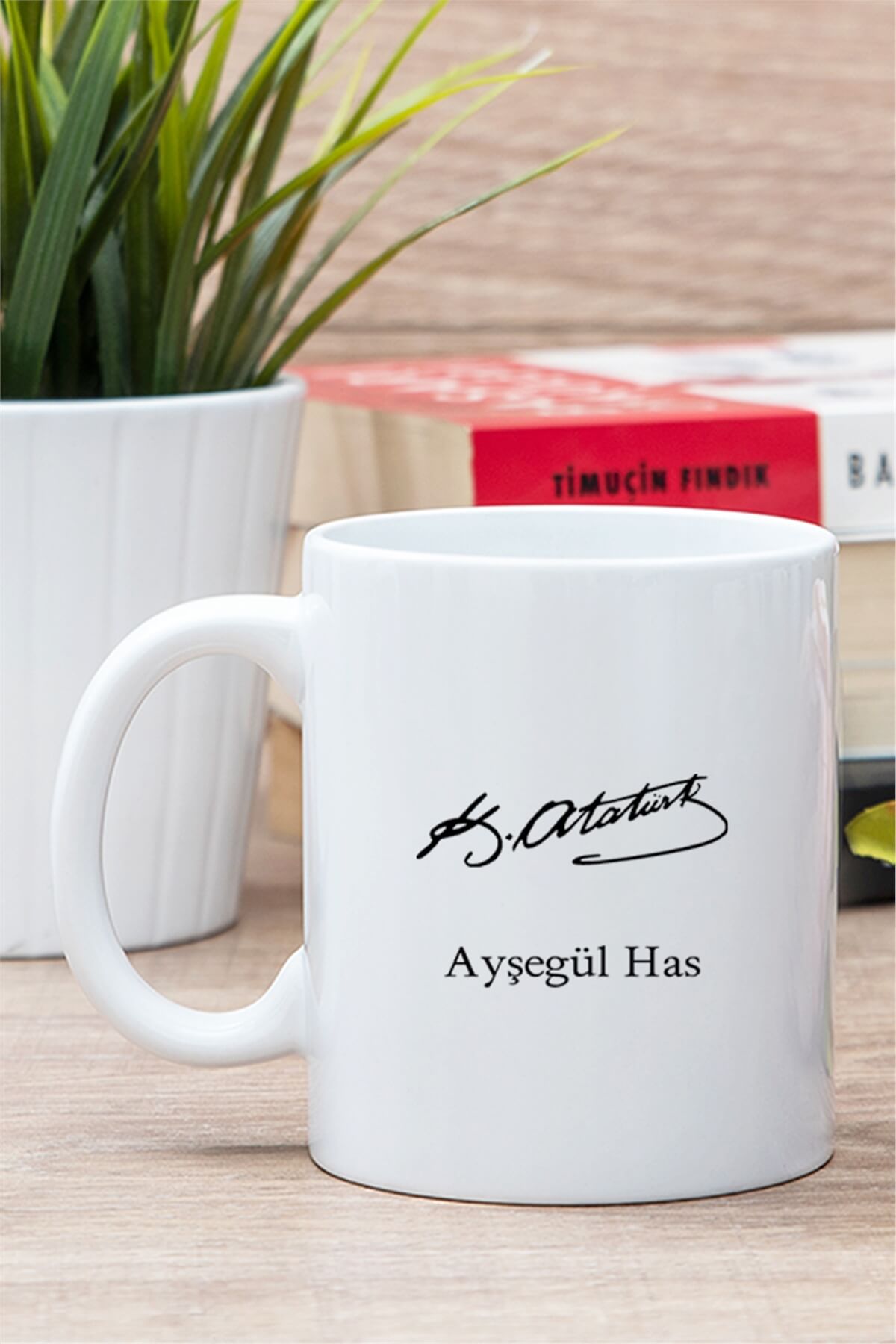 Atatürk İmzalı İsme Özel Beyaz Kupa Bardak