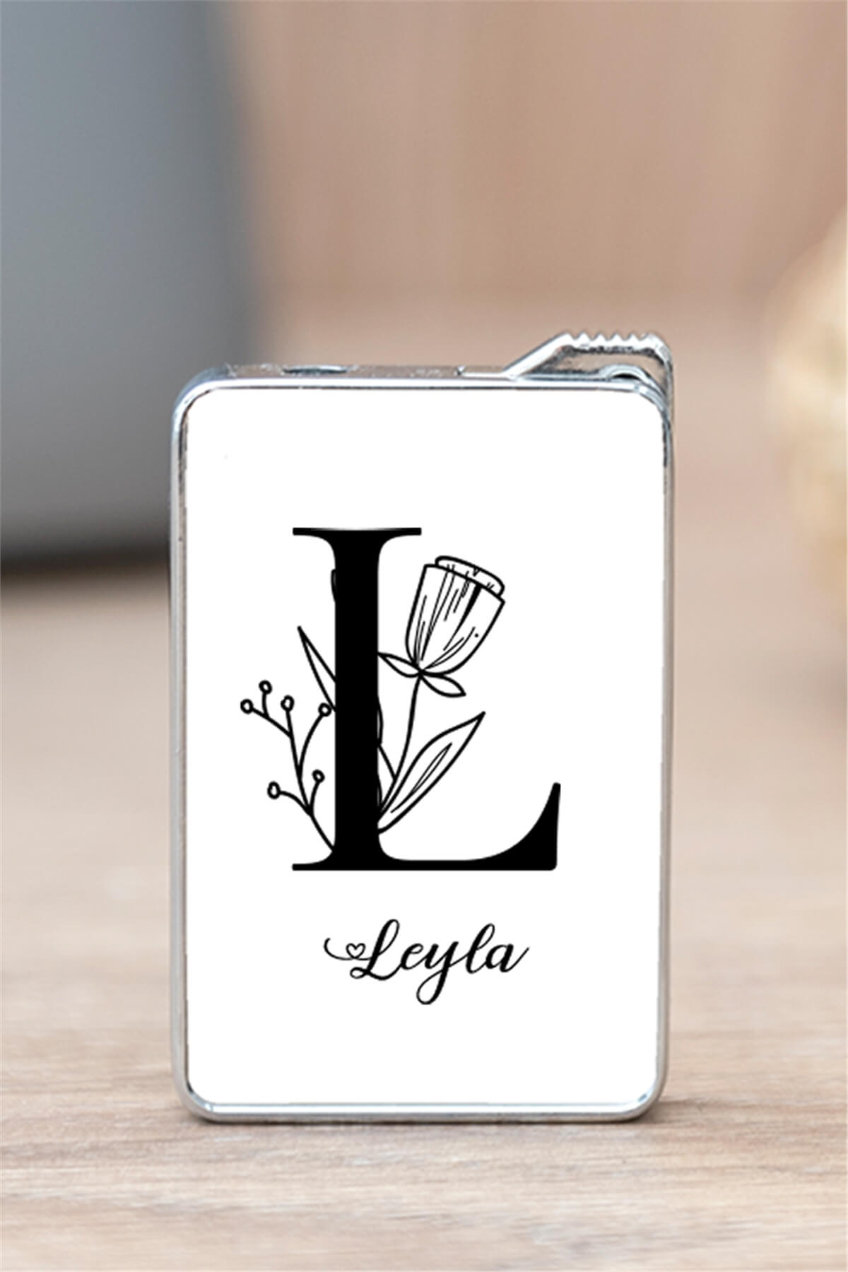 Baş Harfli Çiçek Tasarım Çakmak