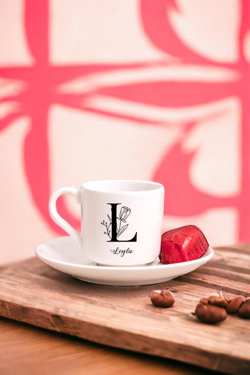 Baş Harfli Çiçek Tasarım Porselen Türk Kahvesi Fincanı