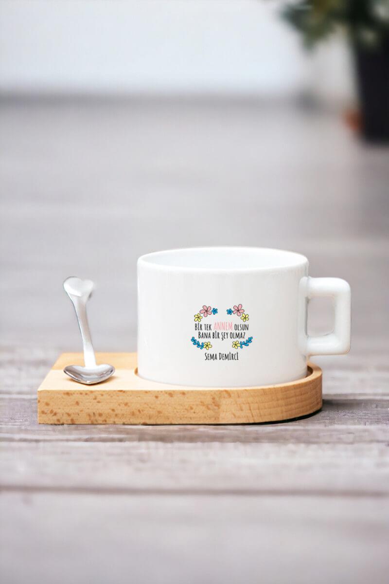 Bi Tek Annem Olsun Ahşap Altlıklı Fincan