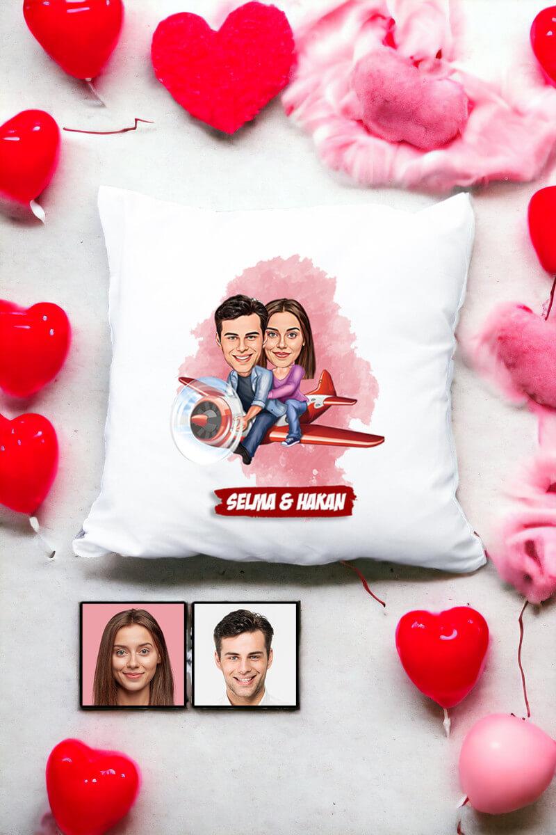 Çiftlere Özel Hediye Uçak Temalı Karikatürlü Yastık