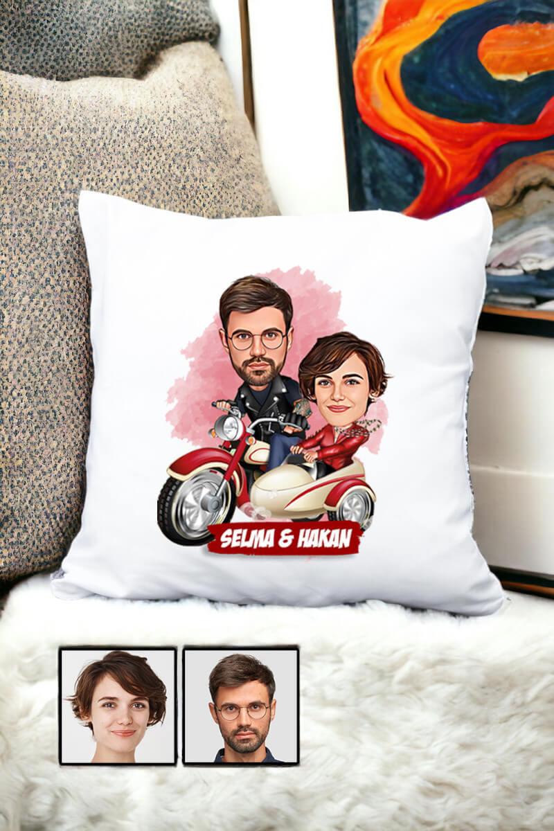 Çiftlere Özel İlginç Hediye Motorsiklet Temalı Karikatürlü Yastık