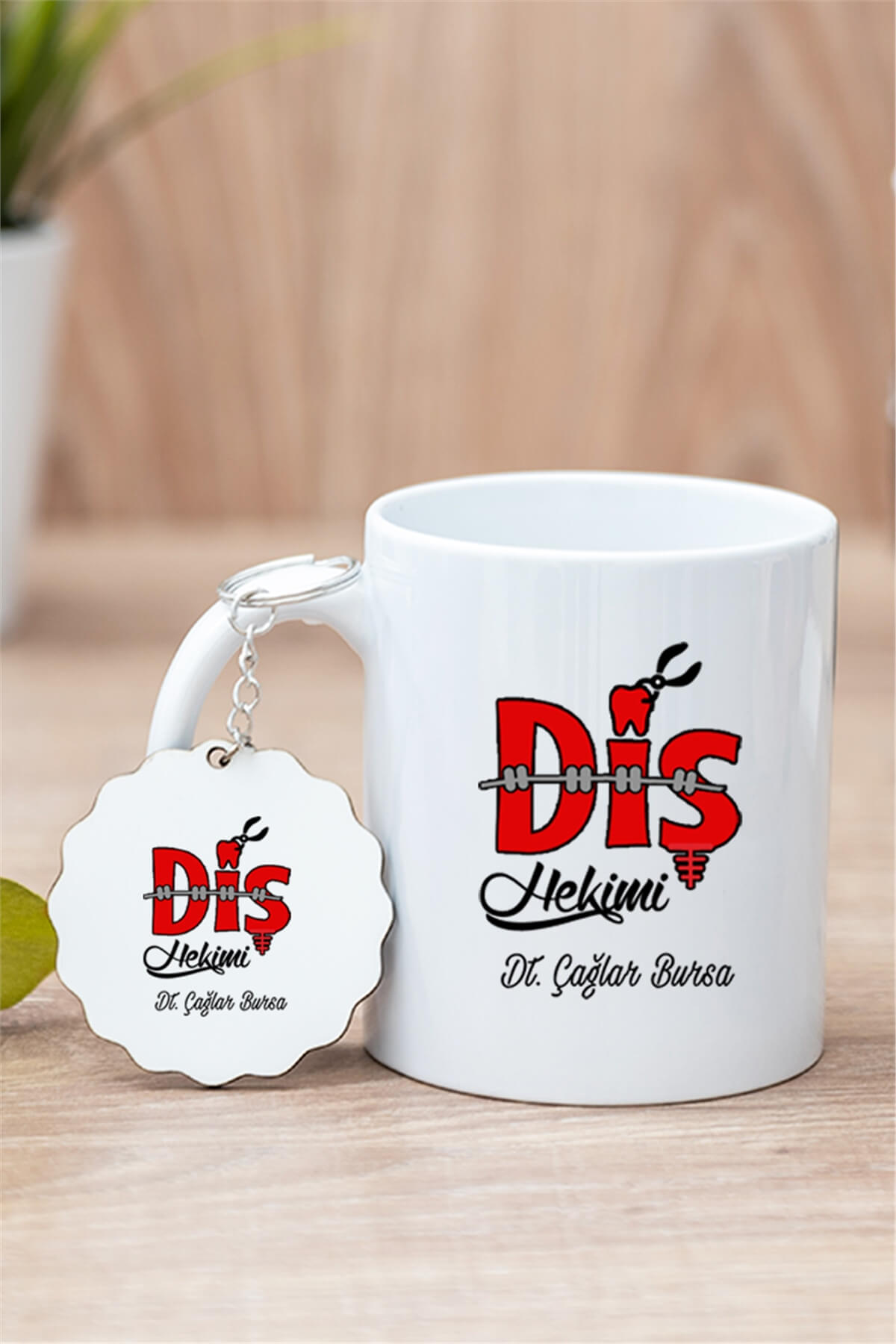 Diş Hekimi Beyaz Kupa Bardak ve Ahşap Anahtarlık