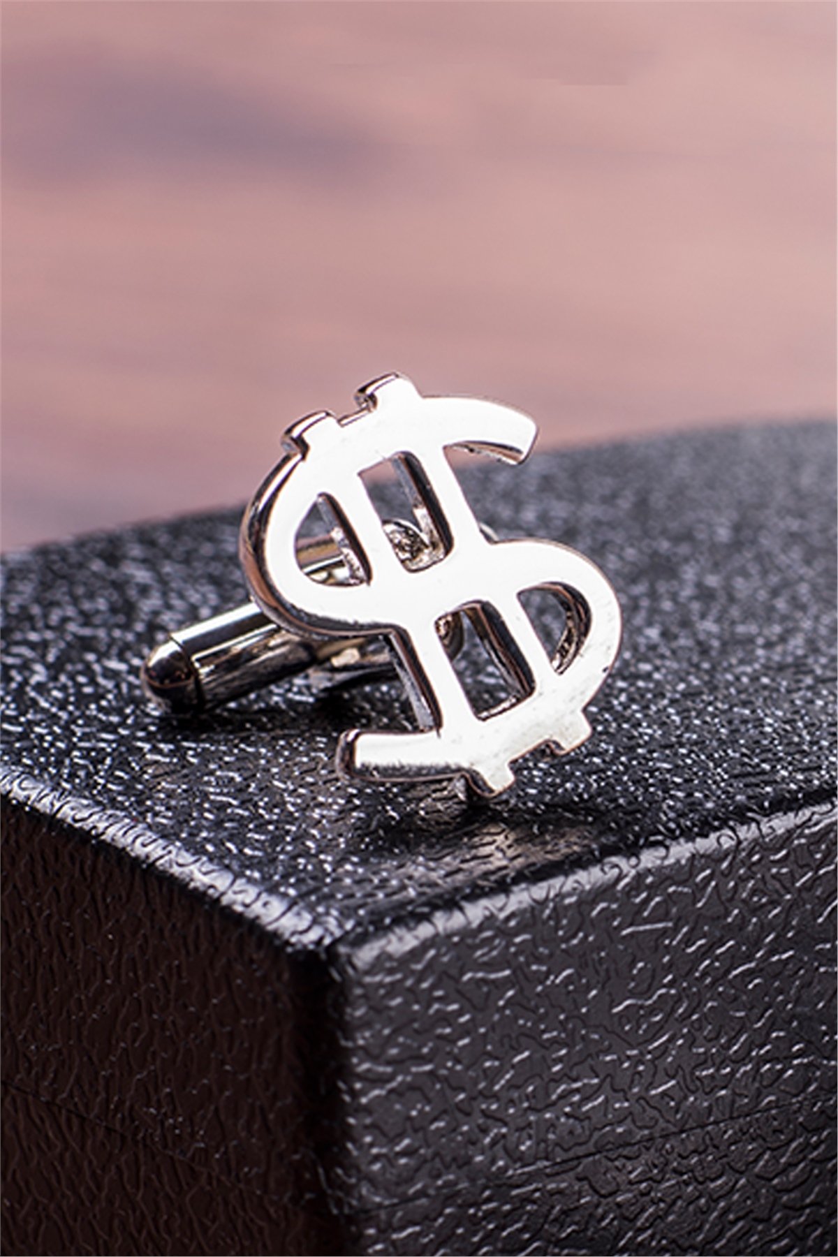 Dolar Logolu Kol Düğmesi