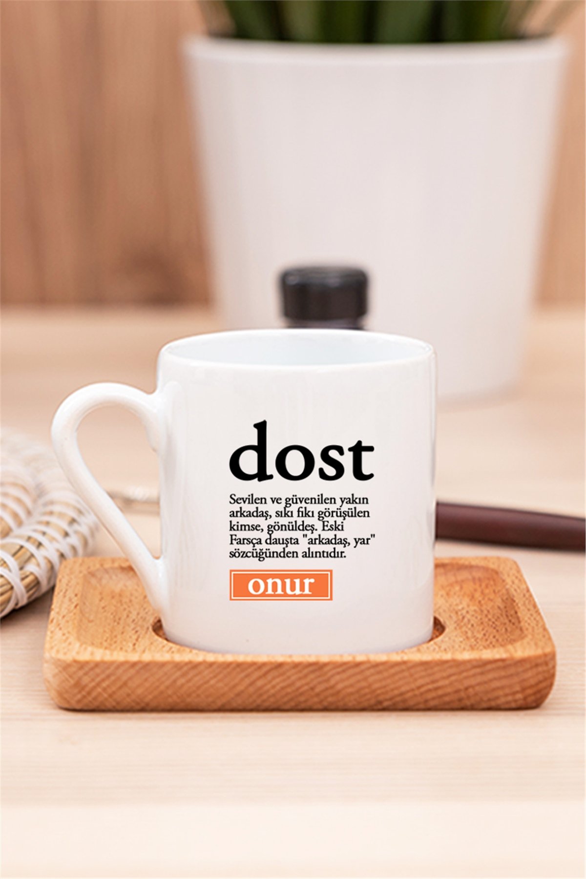 Dost Kelime Anlamı Ahşap Altlıklı Türk Kahvesi Fincanı