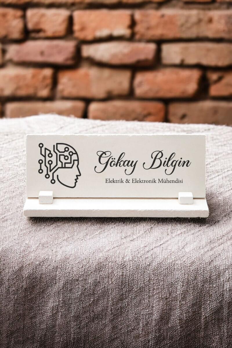 Elektrik Elektronik Mühendisi Taş Masa isimliği