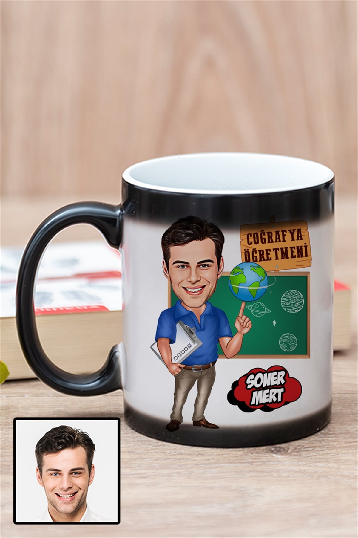 Erkek Coğrafya Öğretmenine Kişiye Özel Hediye Karikatürlü Sihirli Kupa Bardak