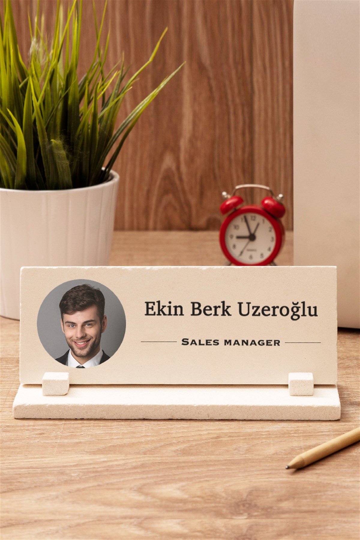 Erkek Fotoğraflı Taş Masa İsimliği