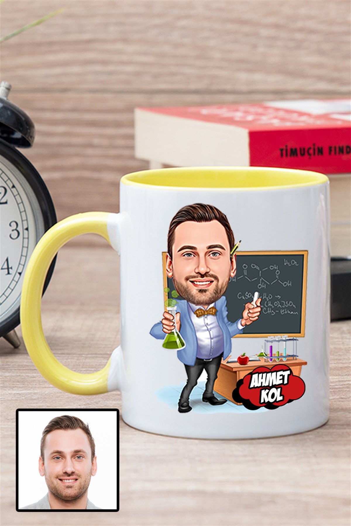 Erkek Kimya Öğretmenine Özel Hediye Karikatürlü İçi Renkli Kupa Bardak