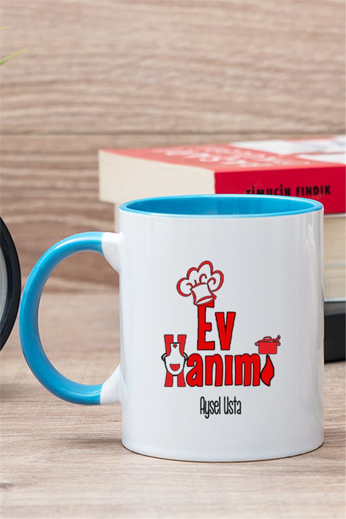 Ev Hanımı İçi Renkli Kupa Bardak