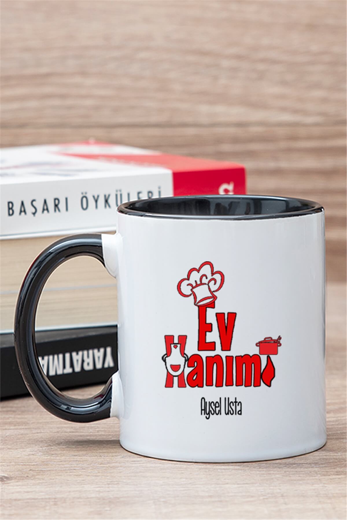 Ev Hanımı İçi Renkli Kupa Bardak