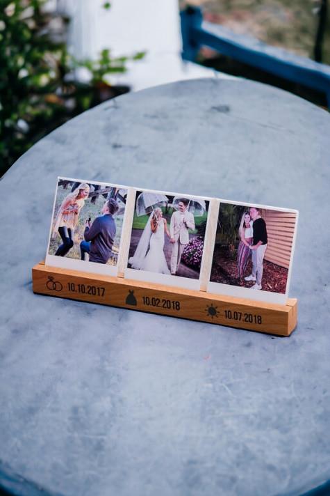 Evli Çiftlere Özel Hediye Ahşap Stand