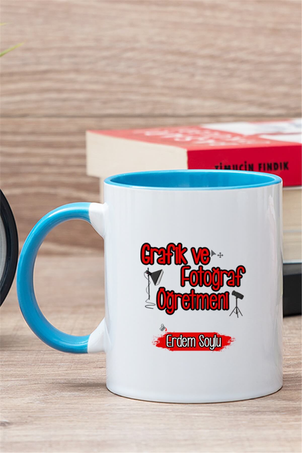 Grafik ve Fotoğraf Öğretmeni İçi Renkli Kupa Bardak