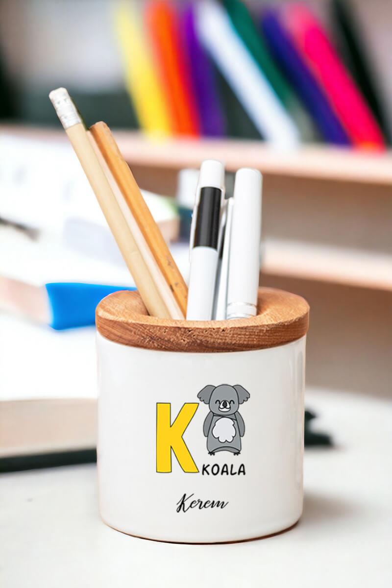 İngilizce Öğreniyorum Çocuklara Özel Baş Harfli Ahşap Kapaklı Kalemlik