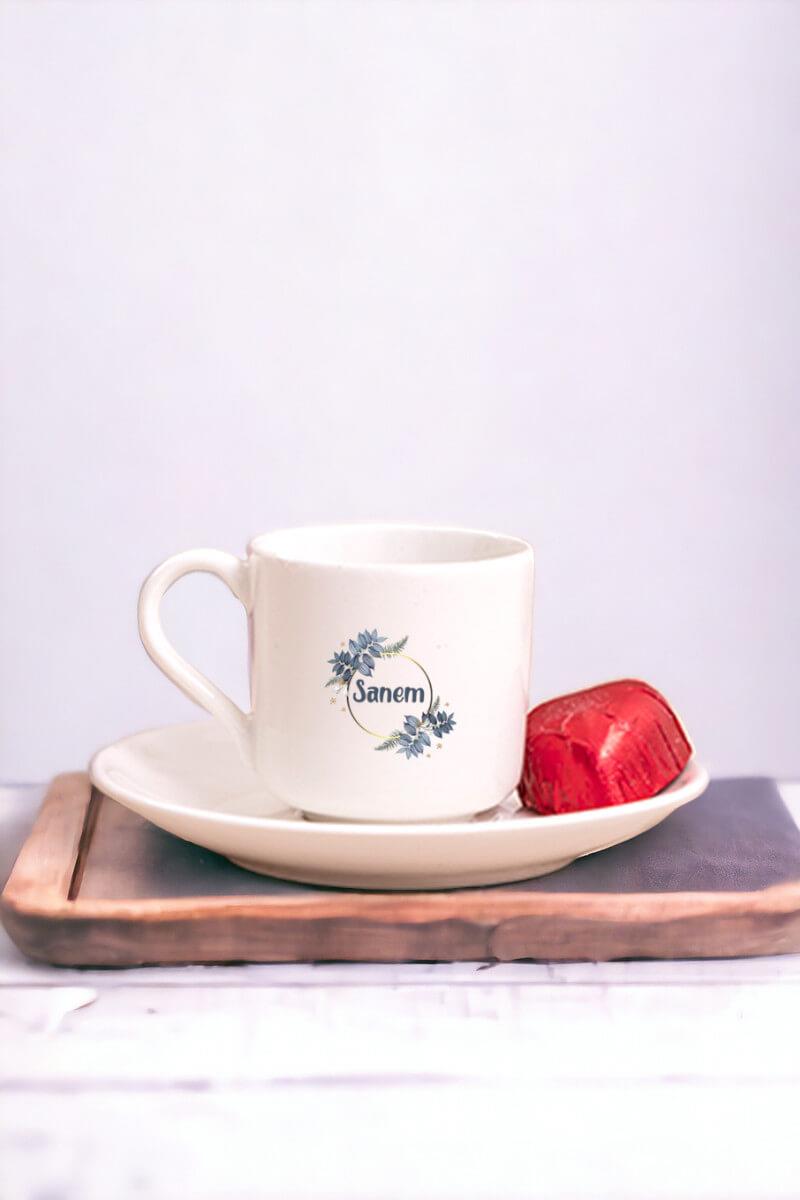 İsme Özel Çiçek Desenli Porselen Türk Kahvesi Fincanı