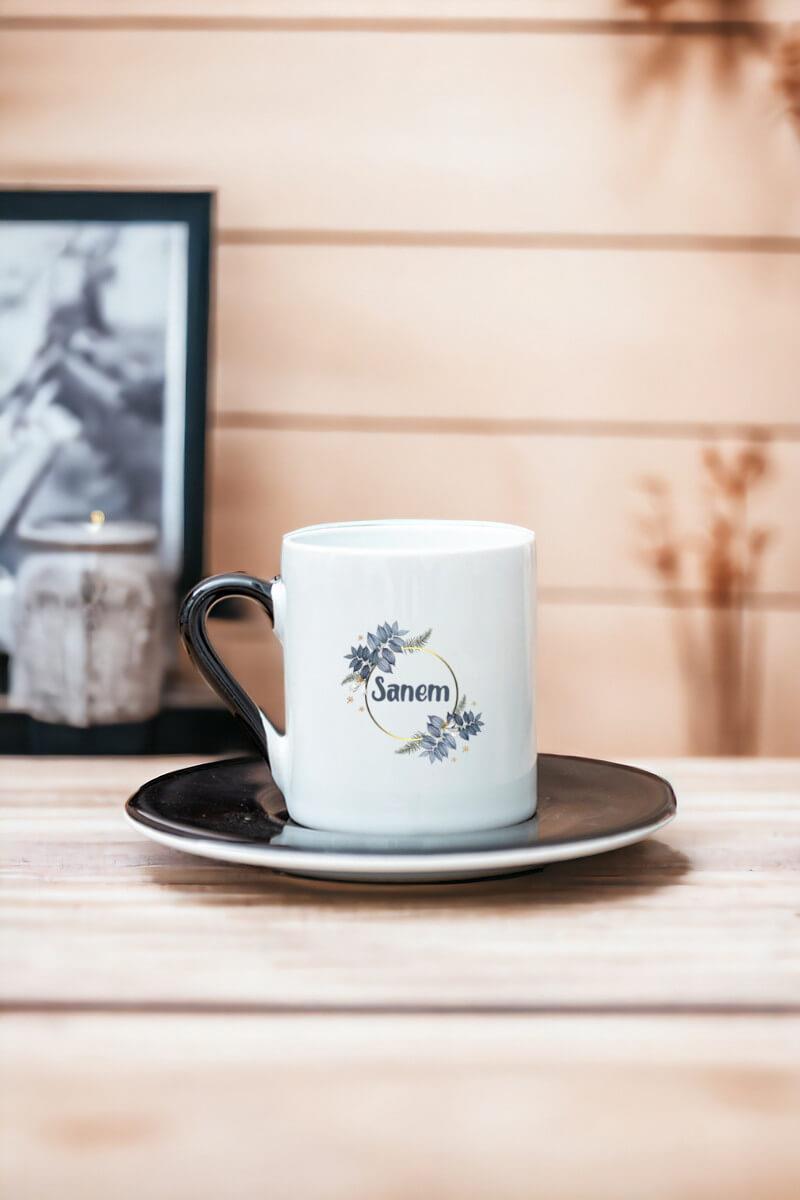 İsme Özel Çiçek Desenli Renkli Türk Kahvesi Fincanı