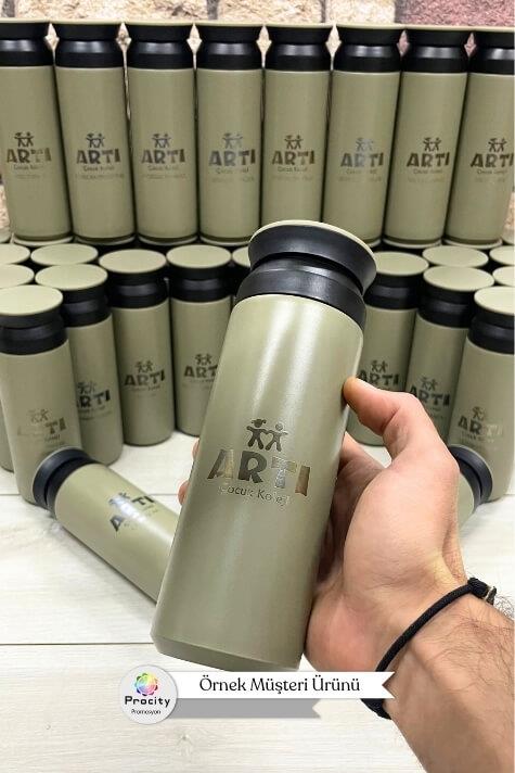 Japon Tarzı 500ml Süzgeçli Yeşil Promosyon Çelik Termos 5153-EMR