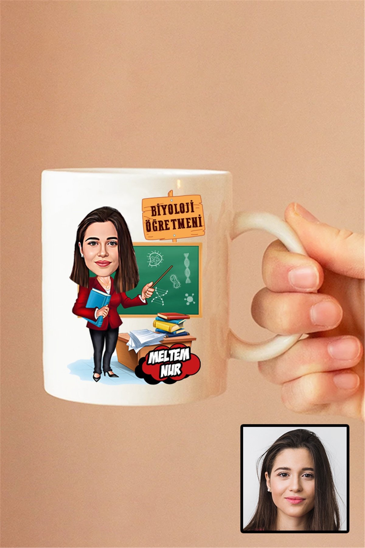 Kadın Biyoloji Öğretmenine Hediye Karikatürlü Beyaz Kupa Bardak