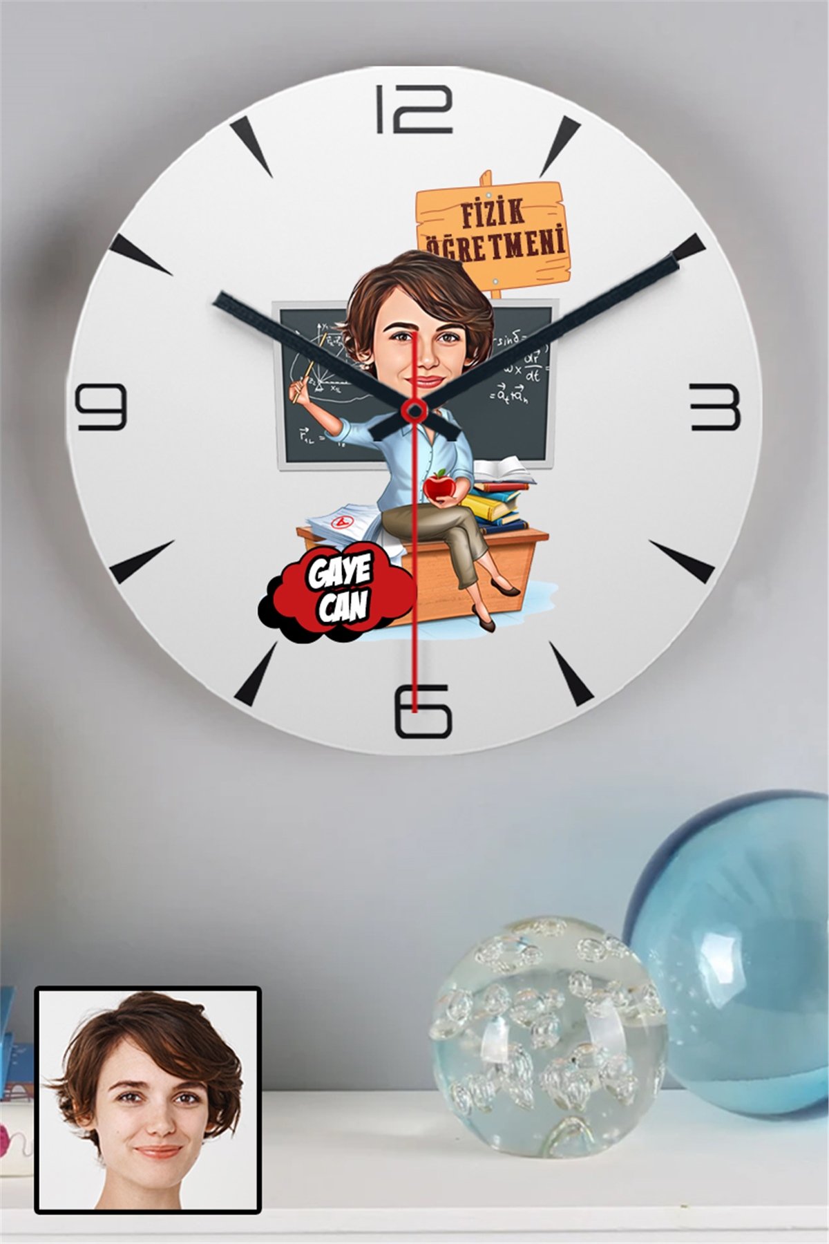 Kadın Fizik Öğretmenine Kişiye Özel Hediye Karikatürlü Duvar Saati