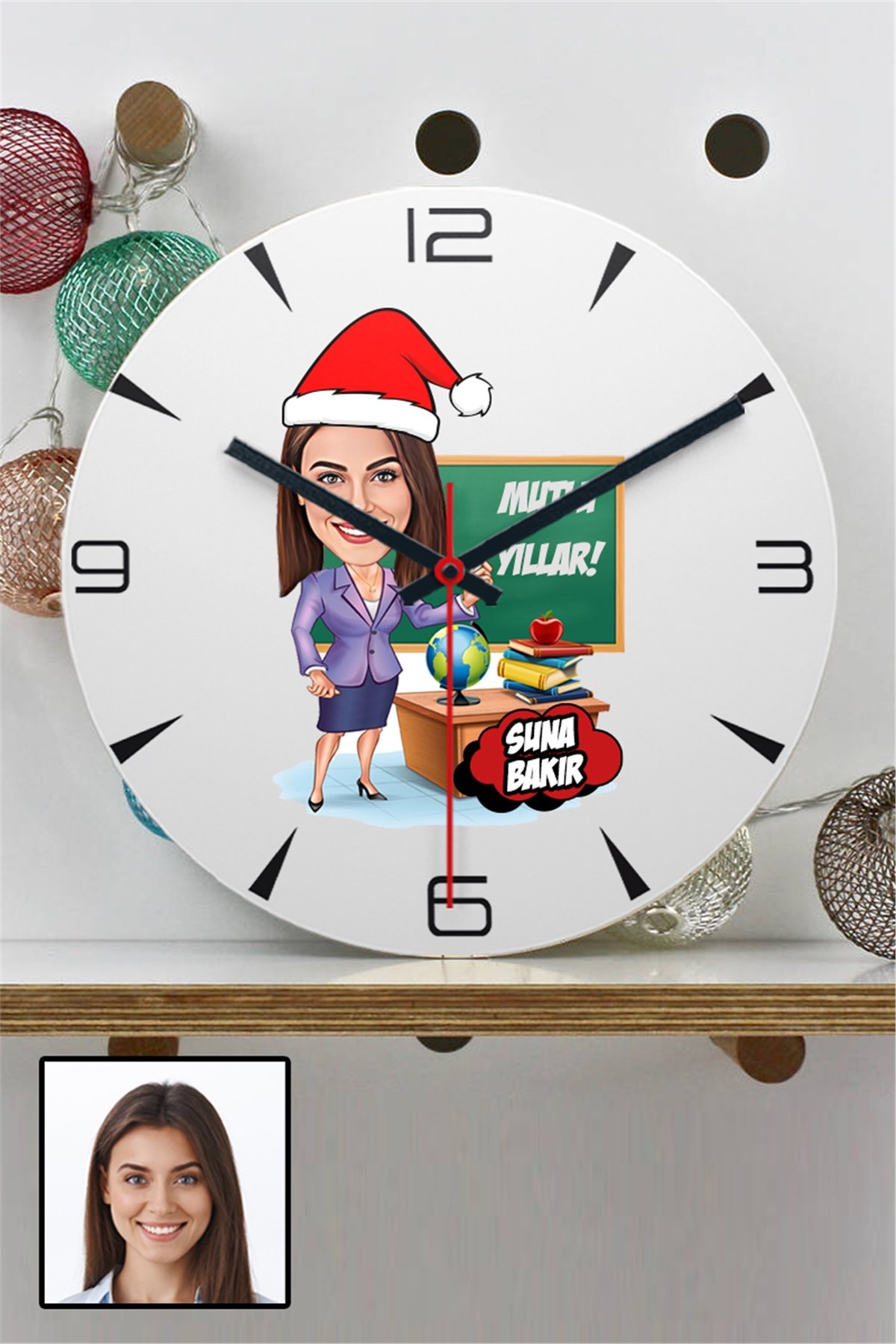 Kadın Öğretmen İçin Kişiye Özel Yılbaşı Hediyesi Karikatürlü Duvar Saati