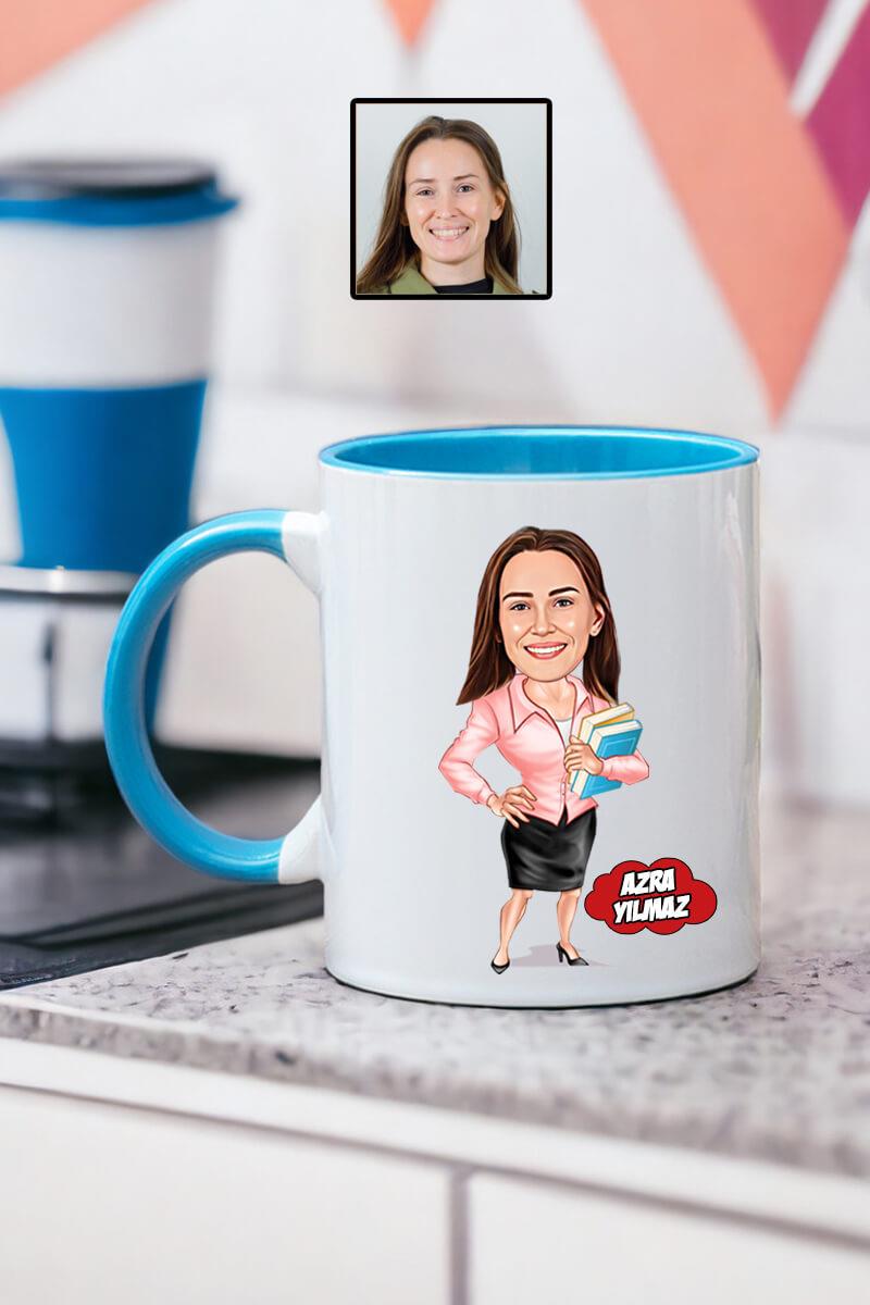 Kadın Öğretmene Hediye Kişiye Özel Karikatürlü Kupa Bardak