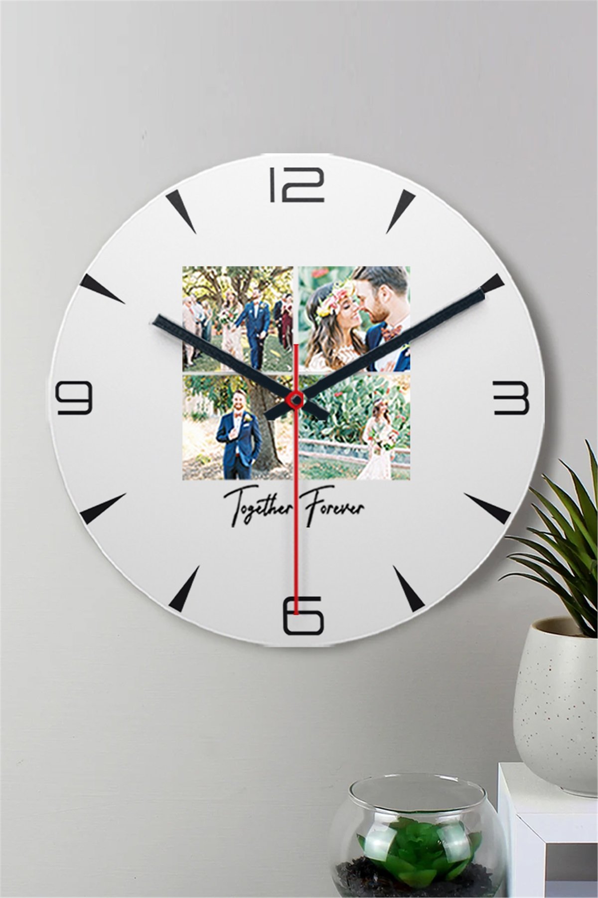 Kişiye Özel Dört Fotoğraflı Kupa Bardak Ahşap Duvar Saati