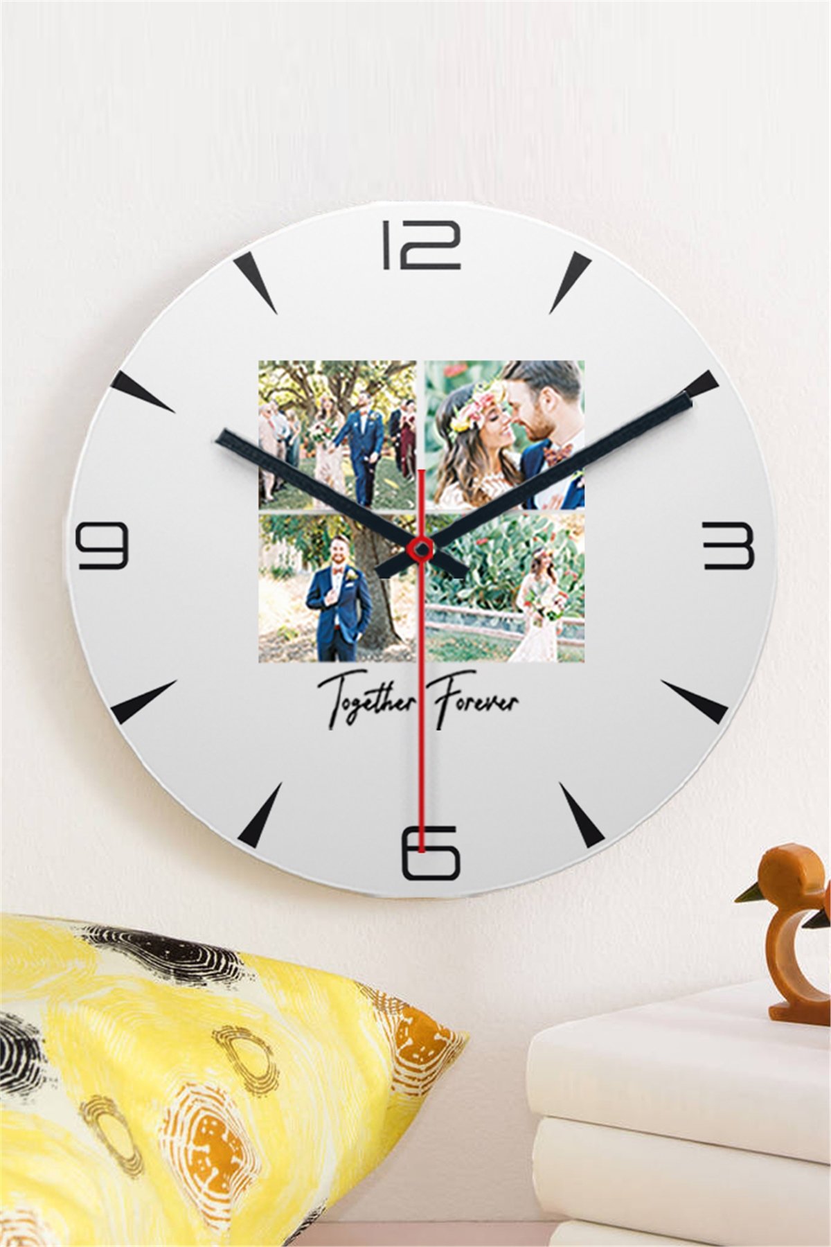 Kişiye Özel Dört Fotoğraflı Kupa Bardak Ahşap Duvar Saati