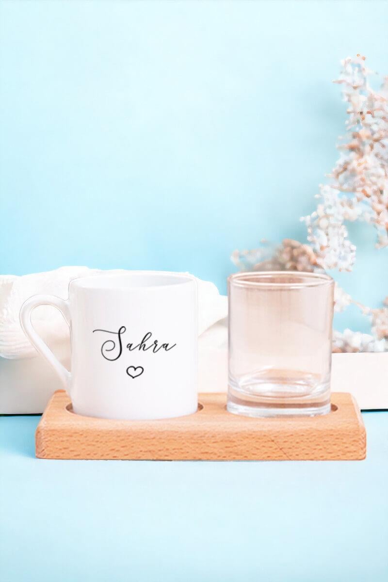 Kişiye Özel El Yazısı Tasarımlı İsimli Ahşap Sunumlu Türk Kahvesi Fincanı