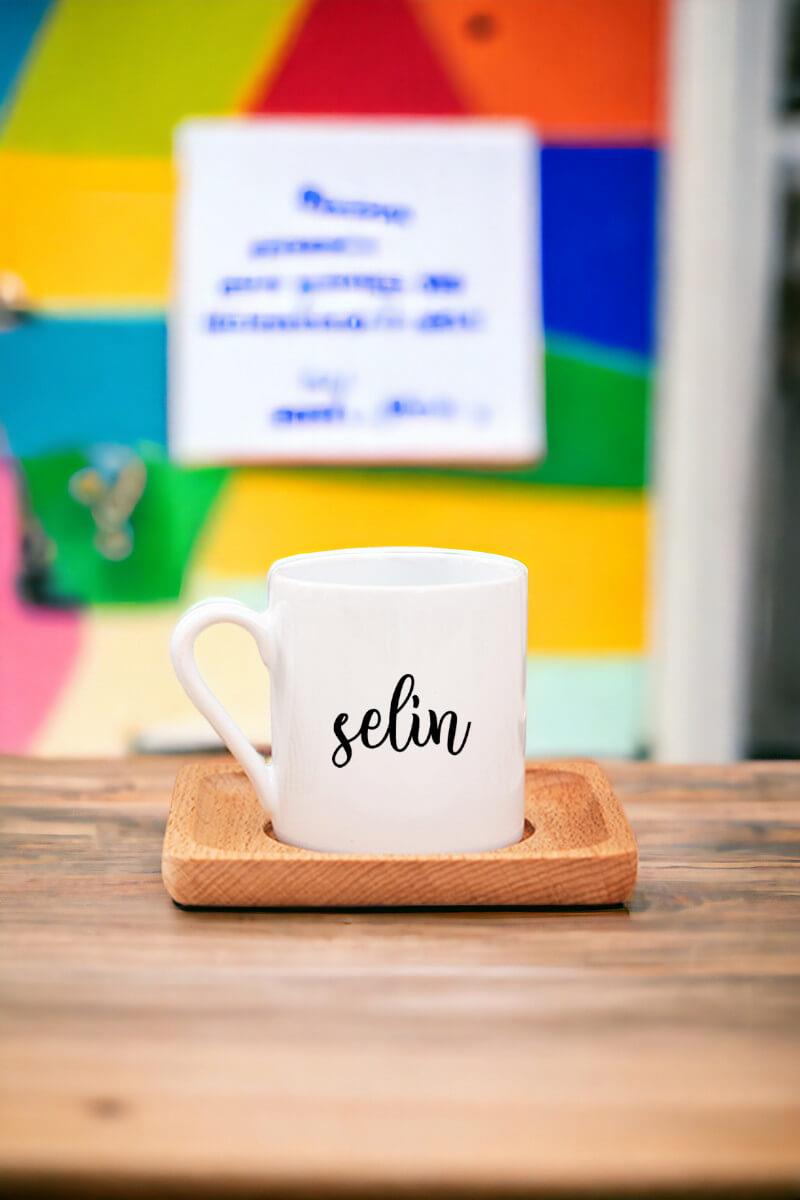 Kişiye Özel İsim Yazılı Ahşap Altlıklı Türk Kahvesi Fincanı