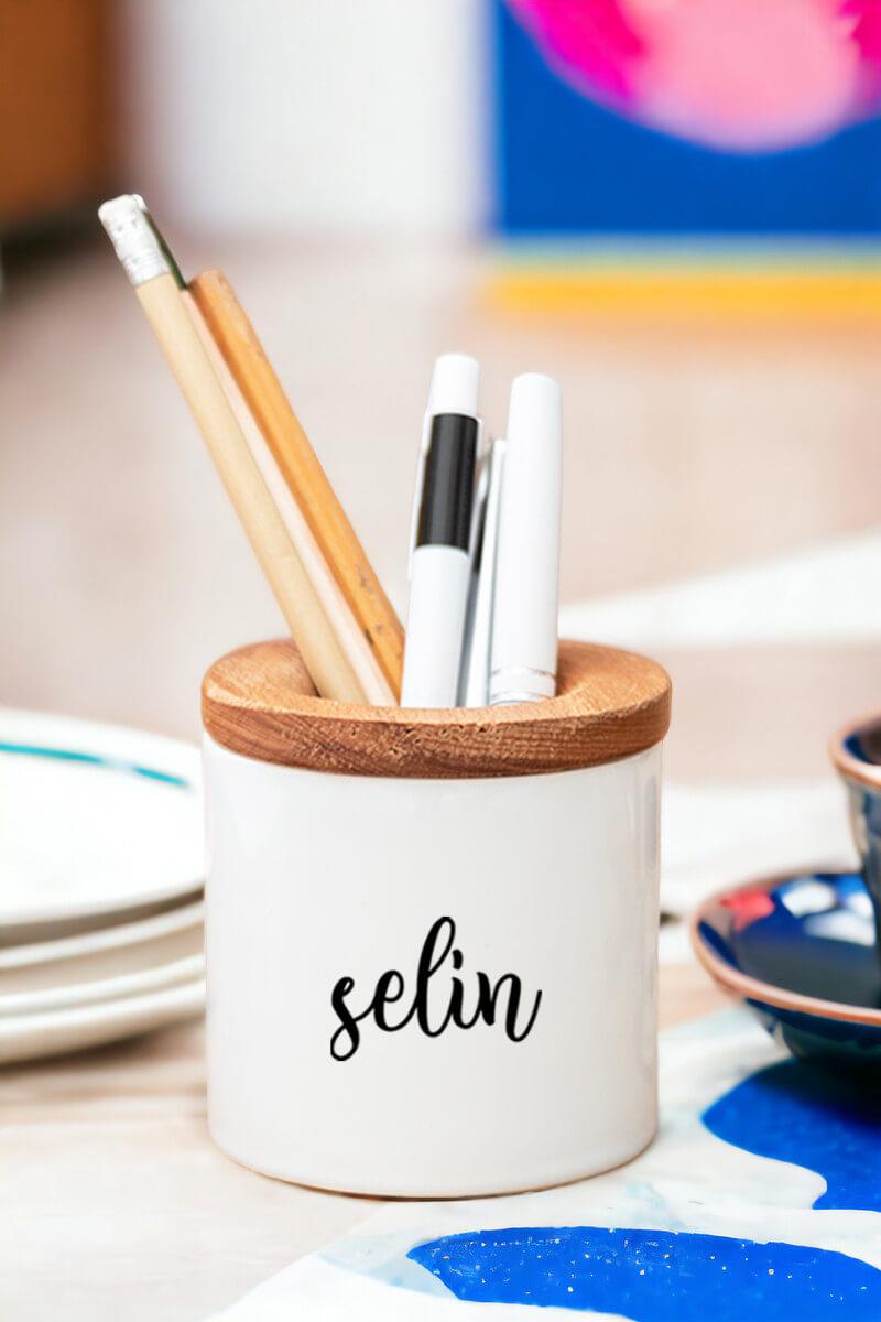 Kişiye Özel İsim Yazılı Ahşap Kapaklı Kalemlik