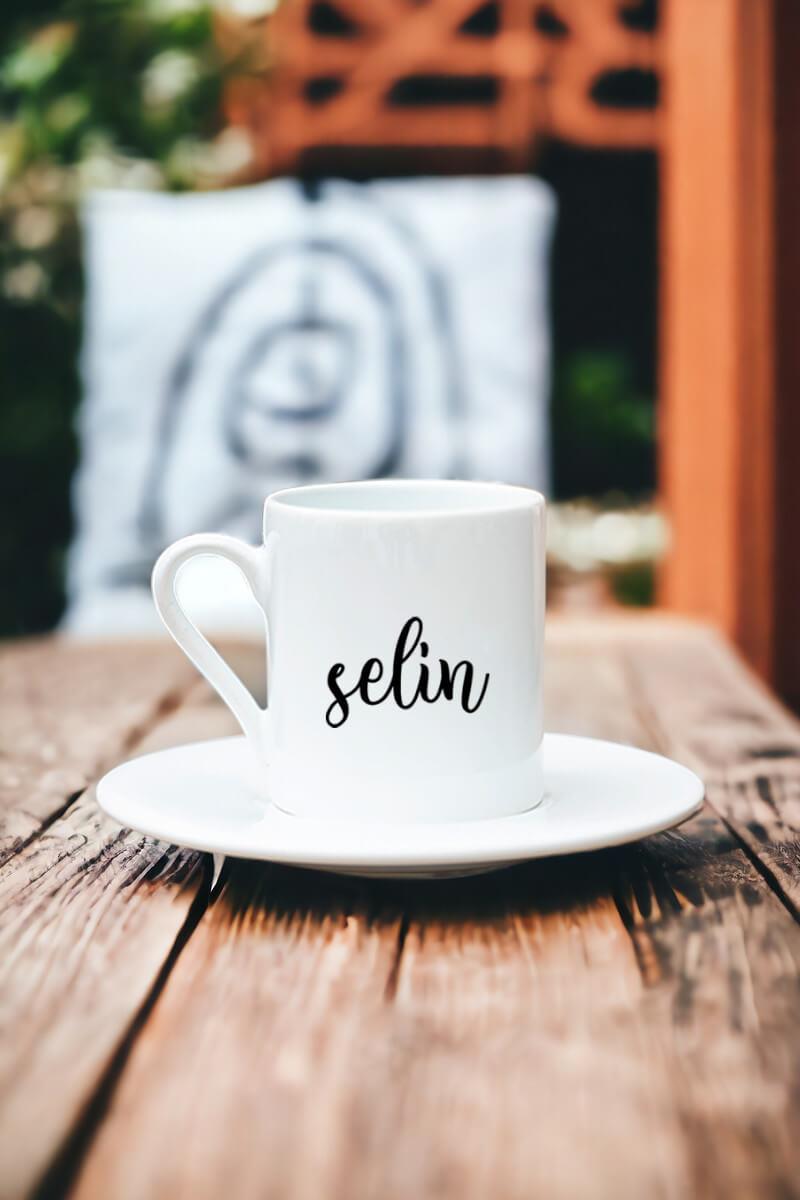 Kişiye Özel İsim Yazılı Beyaz Türk Kahvesi Fincanı