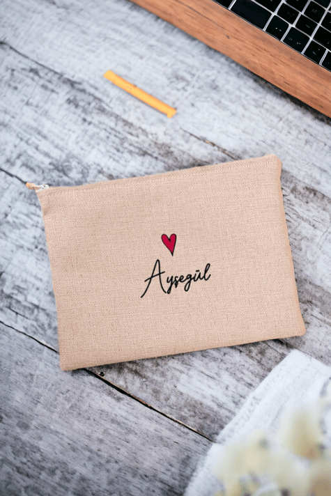 Kişiye Özel İsim Yazılı Minik Kalpli Keten Bez El Çantası