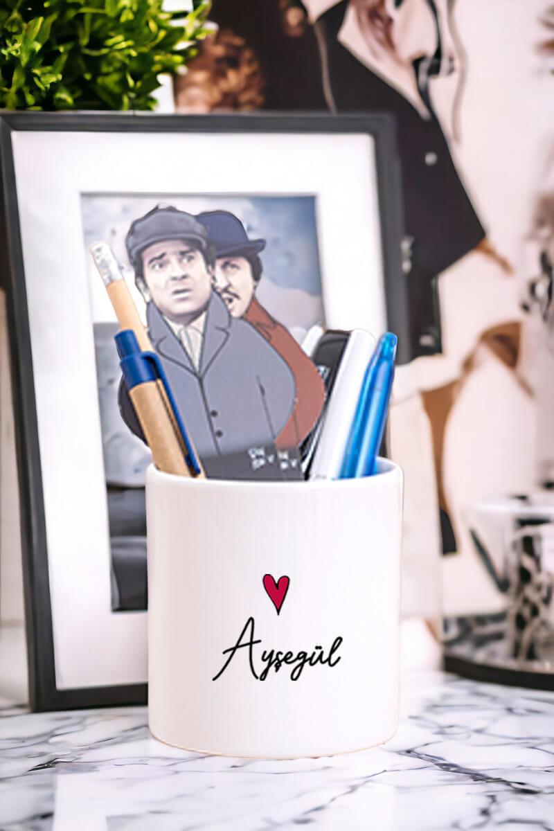 Kişiye Özel İsim Yazılı Minik Kalpli Seramik Kalemlik