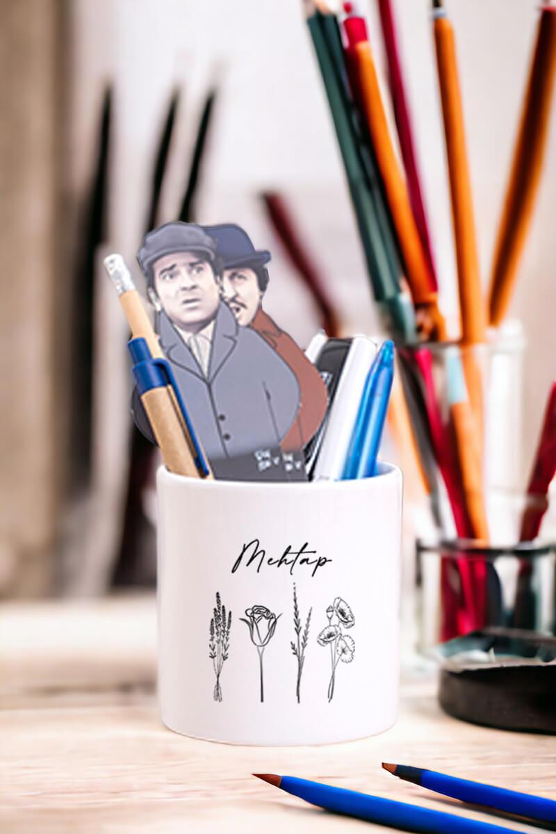 Kişiye Özel Karakalem Çizimli Çiçekler Seramik Kalemlik