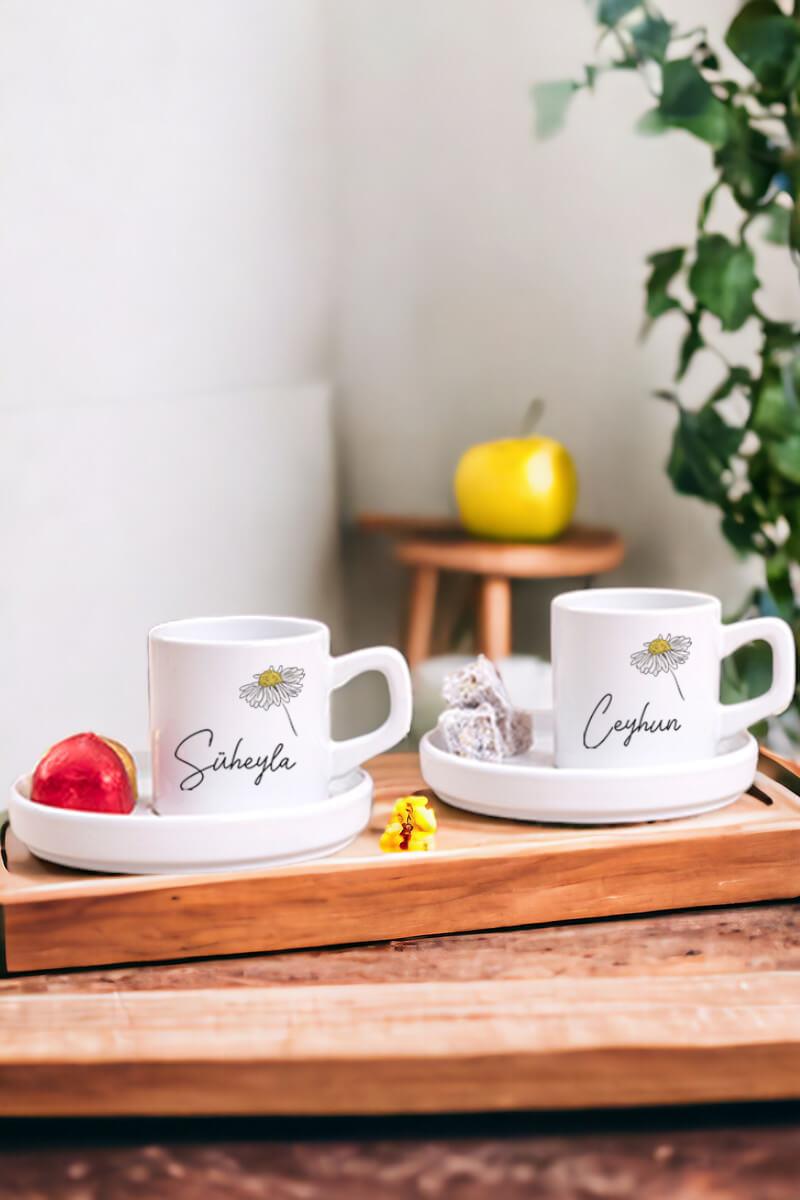 Kişiye Özel Papatya Tasarımlı İsimli İkili Concept Türk Kahvesi Fincanı