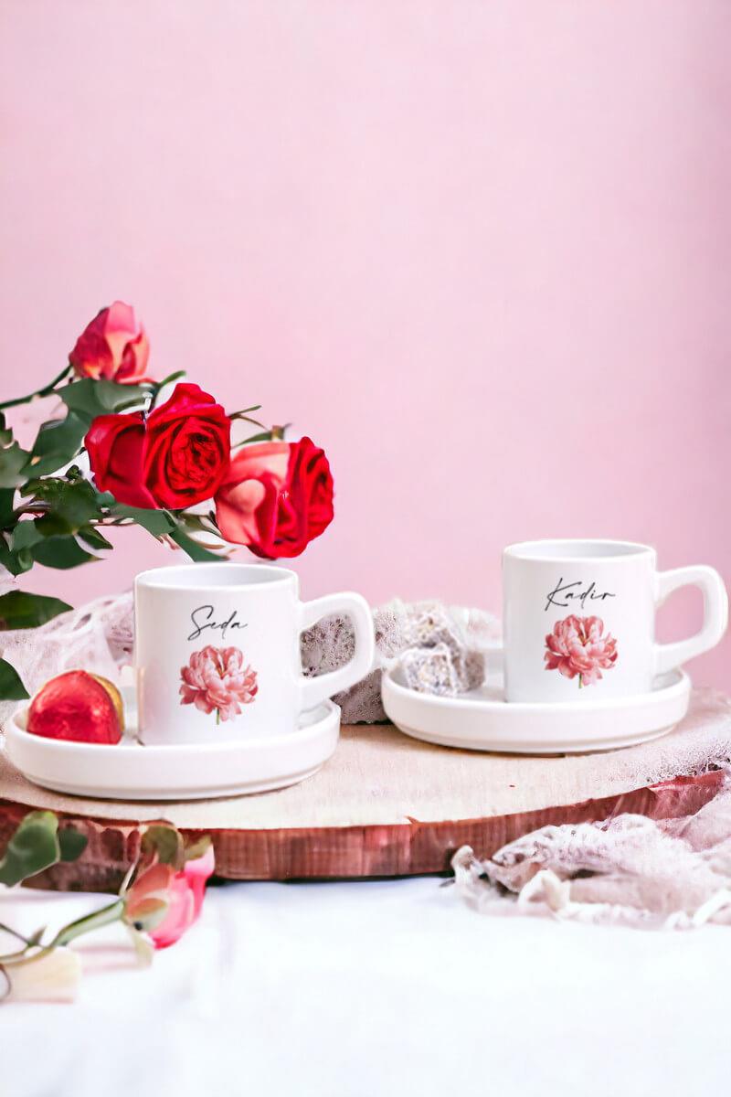 Kişiye Özel Pembe Çiçekli İsme Özel İkili Concept Türk Kahvesi Fincanı