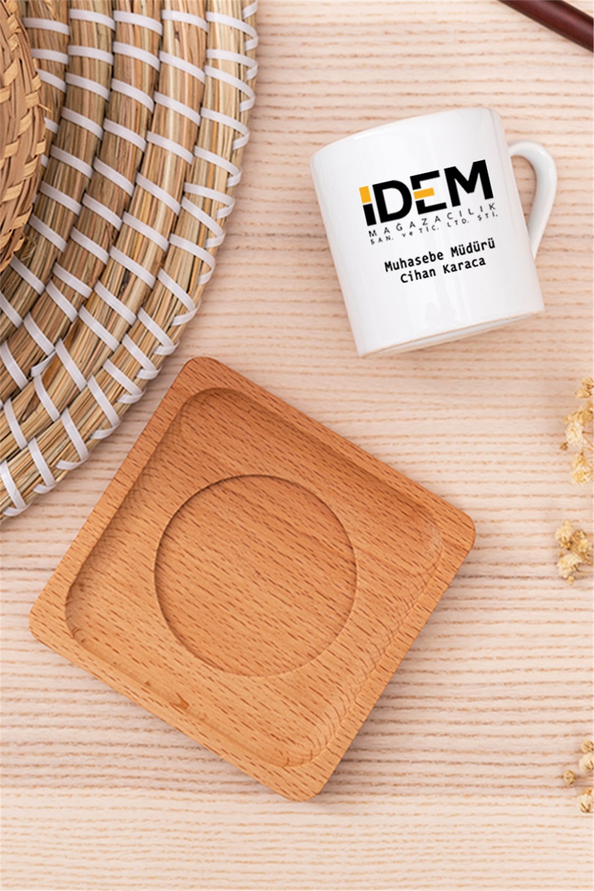 Logolu Ahşap Altlıklı Türk Kahvesi Fincanı
