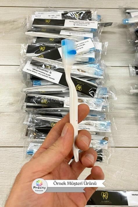Logonuza Özel Ambalajlı Tek Kullanımlık Diş Fırçası
